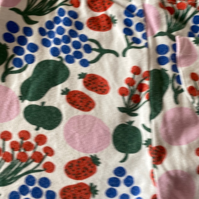 marimekko(マリメッコ)のマリメッコ　marimekko UNIQLO 海外限定　レギンス キッズ/ベビー/マタニティのキッズ服女の子用(90cm~)(パンツ/スパッツ)の商品写真