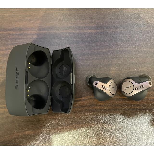 Jabra Evolve 65t UC スマホ/家電/カメラのオーディオ機器(ヘッドフォン/イヤフォン)の商品写真