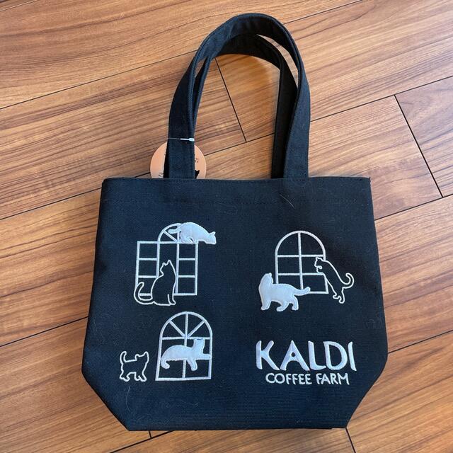 KALDI(カルディ)のKALDI カルディ　ネコの日バック　2022 バックのみ レディースのバッグ(トートバッグ)の商品写真