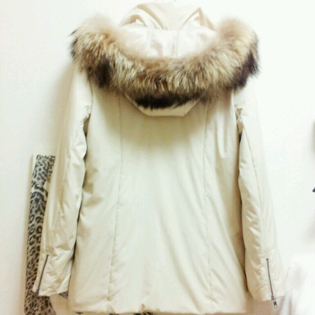 theory theory★上品ベージュダウンコートの通販 by ℳ♘HappyCruise|セオリーならラクマ - 美品 定番正規店