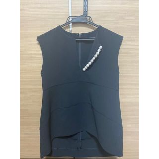 バーニーズニューヨーク(BARNEYS NEW YORK)の専用　yokochan パール付き　ノースリーブ　ブラウス(シャツ/ブラウス(半袖/袖なし))