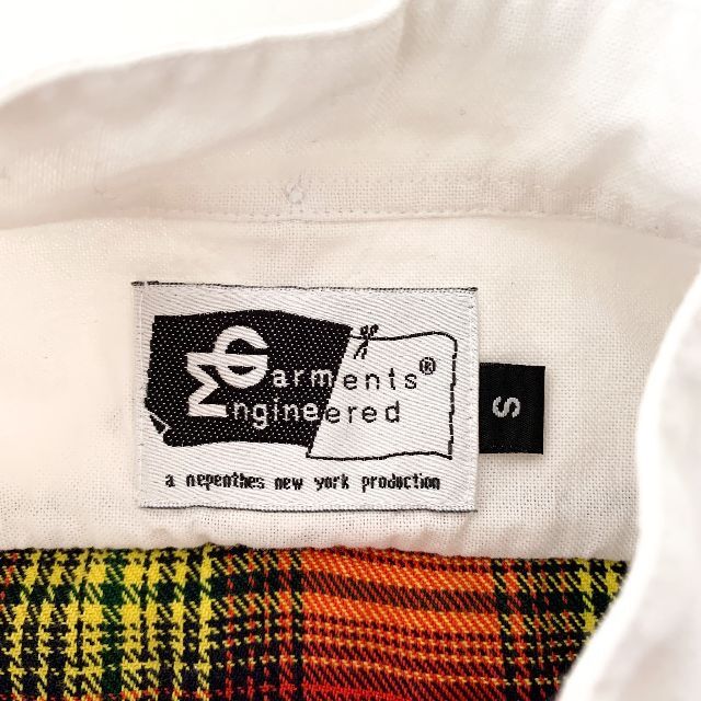 Engineered Garments(エンジニアードガーメンツ)のエンジニアードガーメンツ 切替 袖カフスボタン ウイングカラー シャツ 白系 S メンズのトップス(シャツ)の商品写真