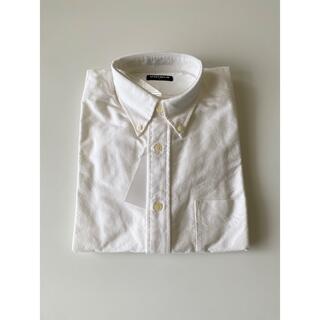 ユニクロ(UNIQLO)のUNIQLO オックスフォードシャツ　新品　ホワイト Lサイズ　長袖(シャツ)