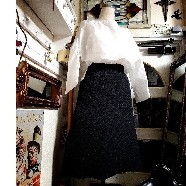 新品 未使用 ISSEY MIYAKE イッセイミヤケ 3Dスチーム トップス 【返品