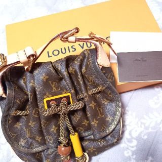 ルイヴィトン(LOUIS VUITTON)のヴィトン　カラハリPM(ハンドバッグ)