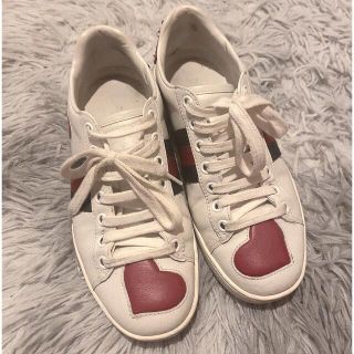 グッチ(Gucci)のGUCCI スニーカー ハート 34サイズ(スニーカー)