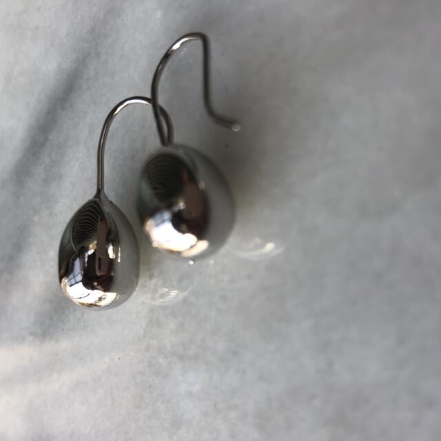 DEUXIEME CLASSE(ドゥーズィエムクラス)のegg pierce silver レディースのアクセサリー(ピアス)の商品写真