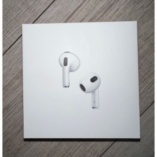 アップル(Apple)のAirPods 3世代(ヘッドフォン/イヤフォン)