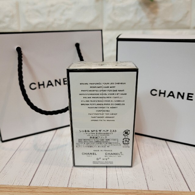 CHANEL(シャネル)の新品、未開封　CHANEL No.5 ヘアーミスト35ml コスメ/美容の香水(香水(女性用))の商品写真