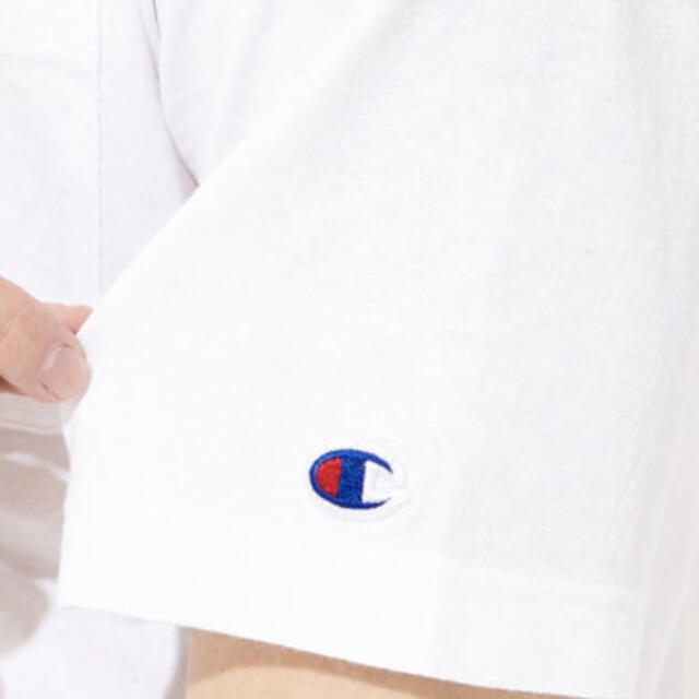 Champion(チャンピオン)のチャンピオン ポケットTシャツ　Ｌサイズ 正規品　新品タグ付 メンズのトップス(Tシャツ/カットソー(半袖/袖なし))の商品写真