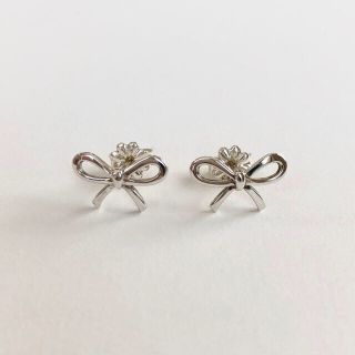 ティファニー(Tiffany & Co.)のTiffany ティファニー　ボウ リボン ピアス　シルバー(ピアス)