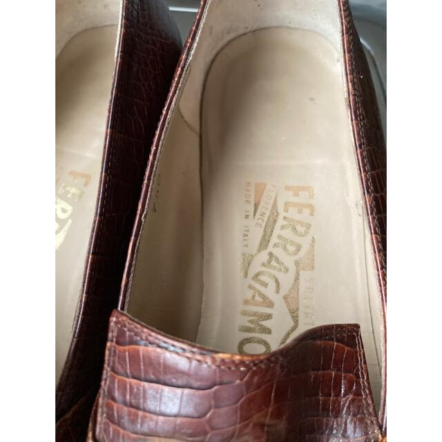 Ferragamo(フェラガモ)のときさま専用　フェラガモ　パンプス　サイズ7.5Ｄです。 レディースの靴/シューズ(ハイヒール/パンプス)の商品写真