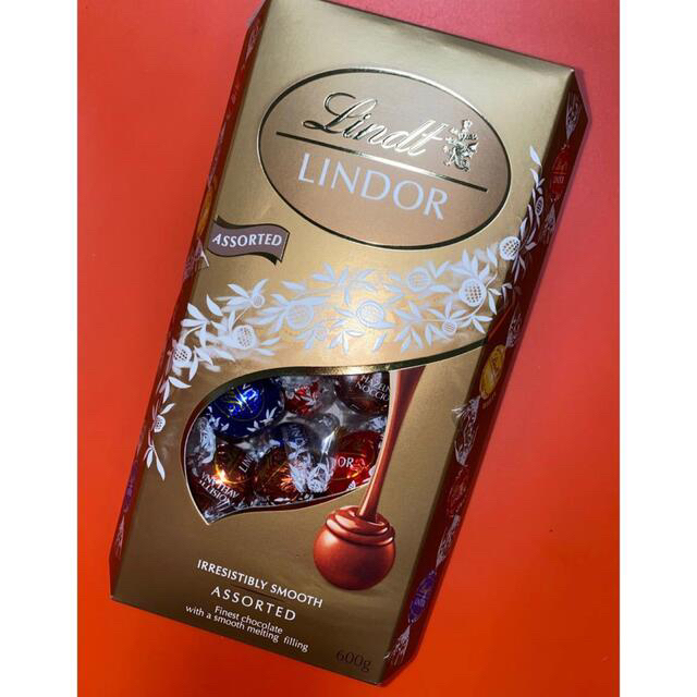 Lindt(リンツ)のbiever様専用 食品/飲料/酒の食品(菓子/デザート)の商品写真