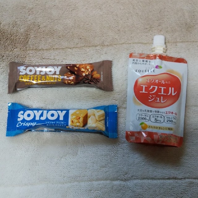 大塚製薬(オオツカセイヤク)の◆エクエル ジュレ 1個+SOYJOY ソイジョイ 2個 食品/飲料/酒の食品(菓子/デザート)の商品写真