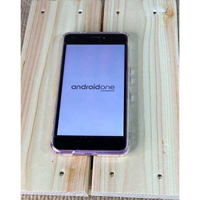 京セラ(キョウセラ)のY'mobile android one S4 ピンク　SIMロック解除済み スマホ/家電/カメラのスマートフォン/携帯電話(スマートフォン本体)の商品写真