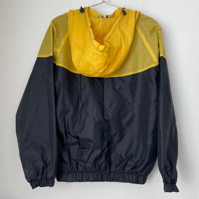 NIKE ナイキ ナイロンジャケット メンズのジャケット/アウター(ナイロンジャケット)の商品写真