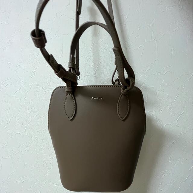 Amiur narrow double handle bag バッグ レディースのバッグ(ショルダーバッグ)の商品写真