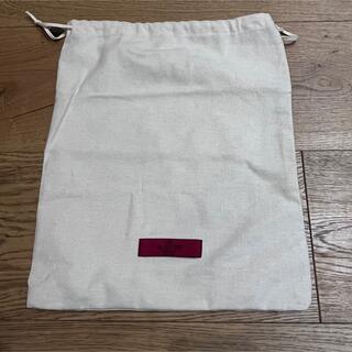 ヴァレンティノ(VALENTINO)のヴァレンティノ VALENTINO  保存袋　巾着袋　美品(ショップ袋)
