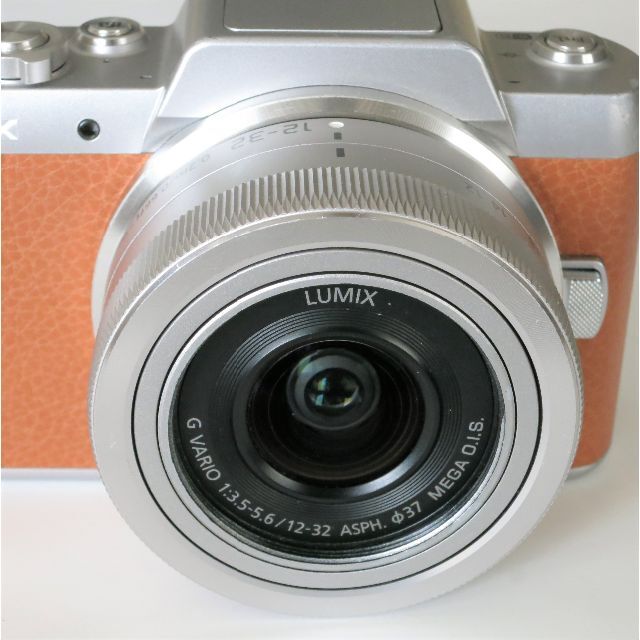 パナソニック　LUMIX DMC-GF7 　ズームレンズセット