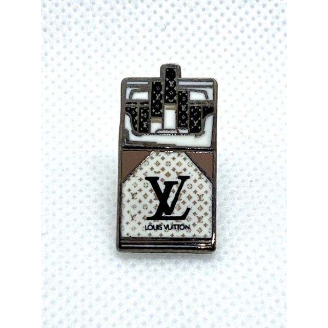 2010's★ Louis Vuitton★Smokes Pin ★レア 1
