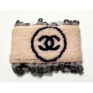 シャネル(CHANEL)のシャネル リストバンド ココマーク レース パイル地 ＣＯＣＯ Ａ17947(バングル/リストバンド)