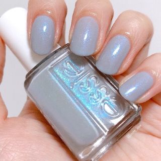 エッシー(Essie)のレアカラー♡ essie 1608   make a splash(マニキュア)