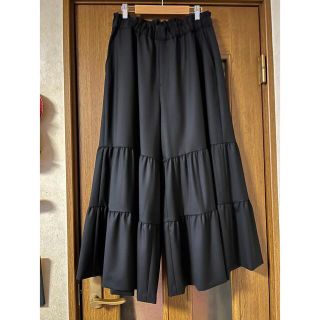 コムデギャルソン(COMME des GARCONS)の【ノワール ケイニノミヤ】ティアードワイドパンツ(バギーパンツ)