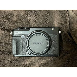 フジフイルム(富士フイルム)の[白様専用]fujifilm GFX 50R (バッテリー×3つ付き)(ミラーレス一眼)