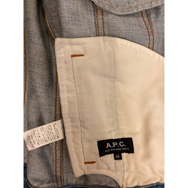 A.P.C(アーペーセー)のAPC デニムジャケット レディースのジャケット/アウター(Gジャン/デニムジャケット)の商品写真