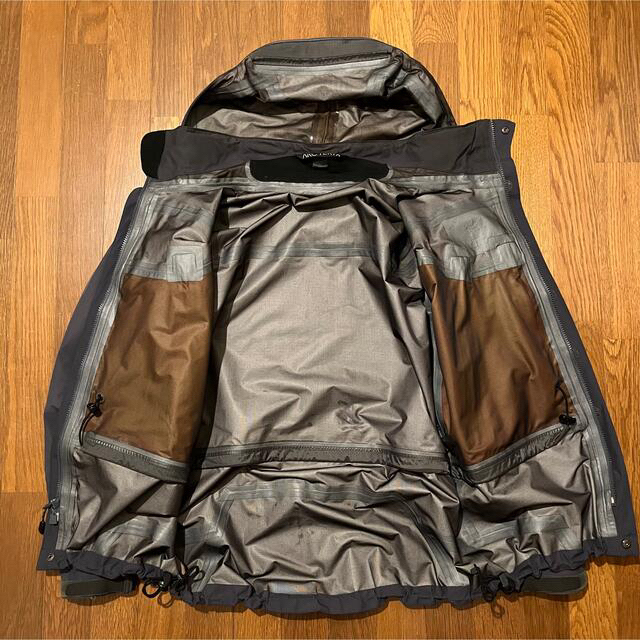 激レア！90’s ARC’TERYX “THETA AR JACKET”