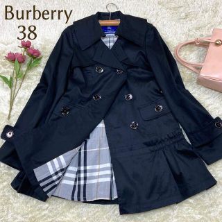 バーバリーブルーレーベル(BURBERRY BLUE LABEL)の✨極美品✨バーバリー　トレンチコート　黒　ノバチェック　ダブル前　ロゴ入り　M(トレンチコート)