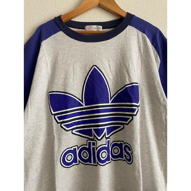 adidas(アディダス)のadidas 80s 両袖　トレフォイル　Tシャツ　紫　グレー ビッグプリント メンズのトップス(Tシャツ/カットソー(半袖/袖なし))の商品写真