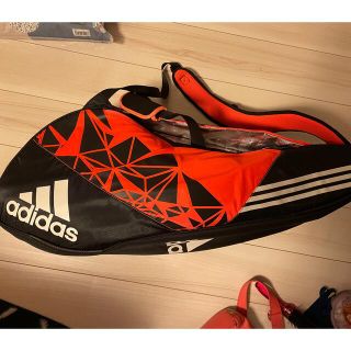 アディダス(adidas)のアディダス　ラケットバック(リュックタイプ)(バドミントン)