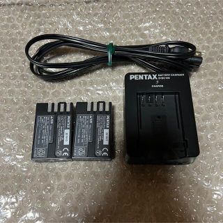 ペンタックス(PENTAX)のペンタックス　KP  純正バッテリーD-LI109 2個 充電器K-BC109J(デジタル一眼)