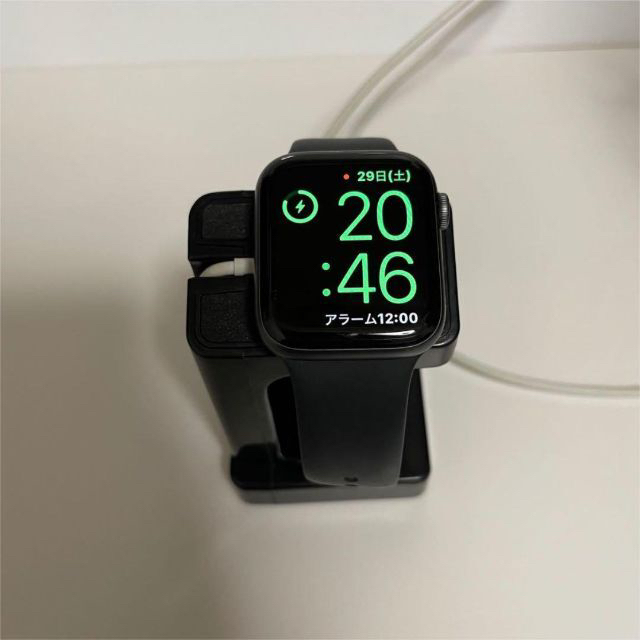 Apple Watch(アップルウォッチ)のApple Watch アップルウォッチ充電用のスタンド スマホ/家電/カメラのスマートフォン/携帯電話(バッテリー/充電器)の商品写真
