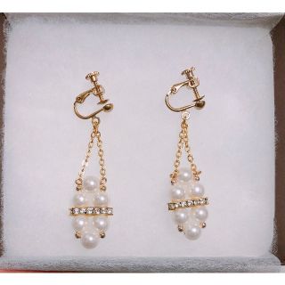 パール♡ビジューイヤリング(イヤリング)
