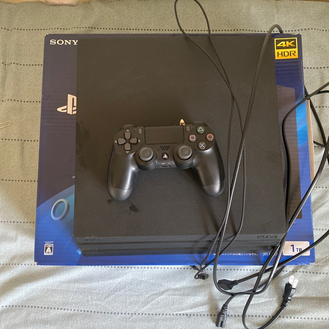 PlayStation4(プレイステーション4)のSONY ソニーPlayStation4 Pro たか様専用 スマホ/家電/カメラのカメラ(その他)の商品写真