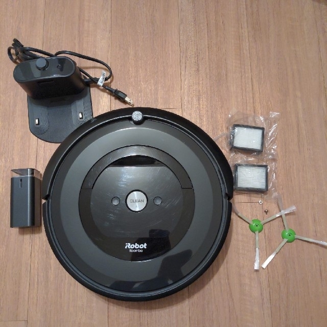Roomba ルンバ　e5  ロボット掃除機
