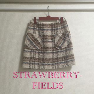 ストロベリーフィールズ(STRAWBERRY-FIELDS)のストロベリーフィールズ 台形スカート◎リランドチュール、ジルスチュアート、エフデ(ひざ丈スカート)