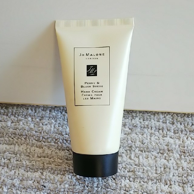 Jo Malone(ジョーマローン)のジョーマローン　ハンドクリーム　ピオニー&ブラッシュ　スエード コスメ/美容のボディケア(ハンドクリーム)の商品写真