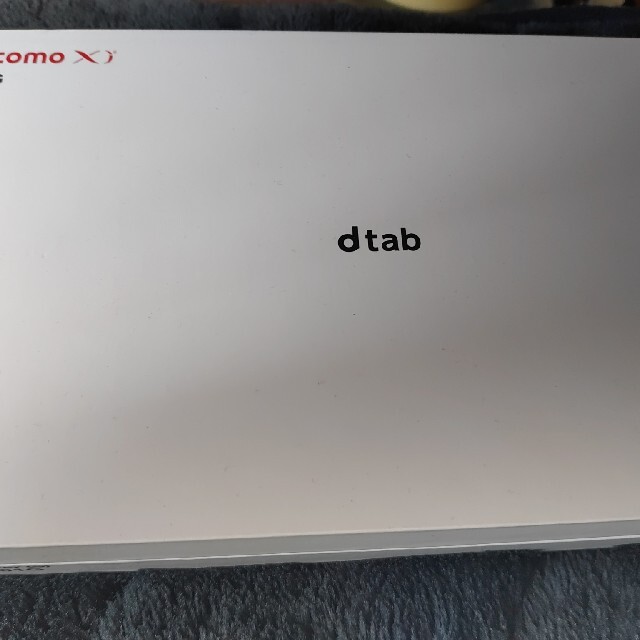 NTTdocomo(エヌティティドコモ)のHuawei ドコモ タブレット dtab d-01G Silver スマホ/家電/カメラのPC/タブレット(タブレット)の商品写真