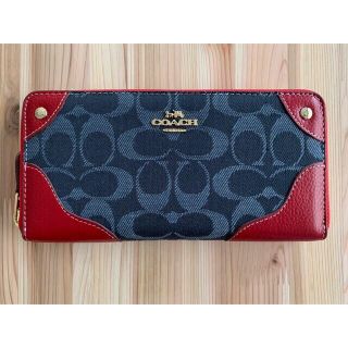 COACH - COACH長財布デニムレザー レッド新品未使用の通販|ラクマ