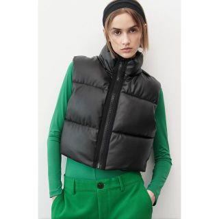 ZARA フェイクレザーパフベスト ダウンベスト