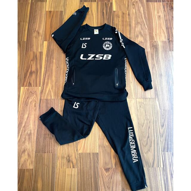 LUZ(ルース)のLUZESOMBRA ルース上下 スポーツ/アウトドアのサッカー/フットサル(ウェア)の商品写真