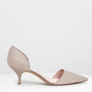 チャールズアンドキース(Charles and Keith)のCHARLES&KEITH ポインテッドトゥドルセーパンプス グリッター(ハイヒール/パンプス)