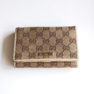 グッチ(Gucci)のui様　グッチ　財布　GG柄　キャンバス　二つ折り(財布)