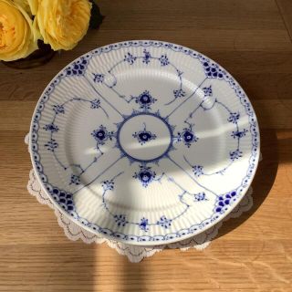 ロイヤルコペンハーゲン(ROYAL COPENHAGEN)のロイヤルコペンハーゲン／ブルーフルーテッド ハーフレース プレート　27㎝(食器)