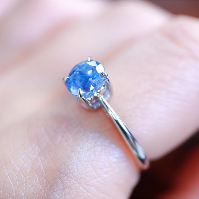 専用です。カシミール産非加熱サファイア　1.82ct レディースのアクセサリー(リング(指輪))の商品写真