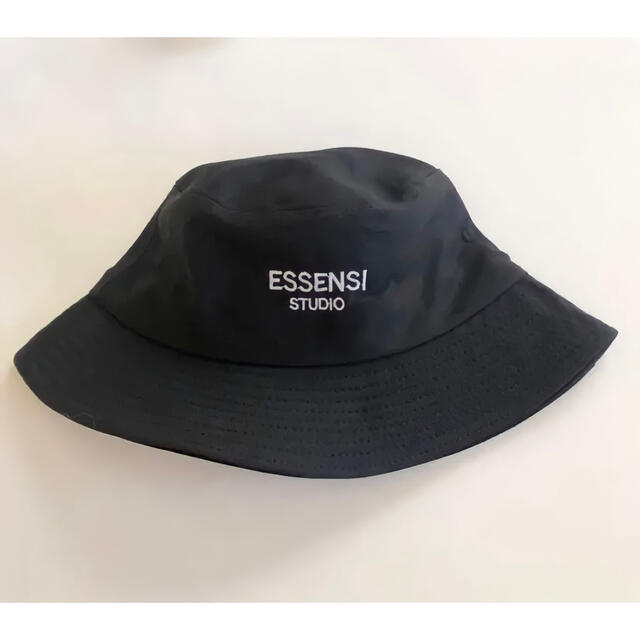 テテ愛用】BTS V着用 韓国 バケットハット ESSENSI STUDIOの通販 by