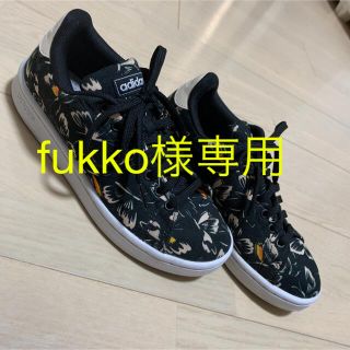 アディダス(adidas)のadidas スニーカー　23センチ(スニーカー)